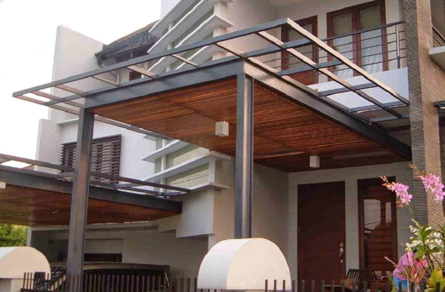 Kanopi Besi dan Kayu 