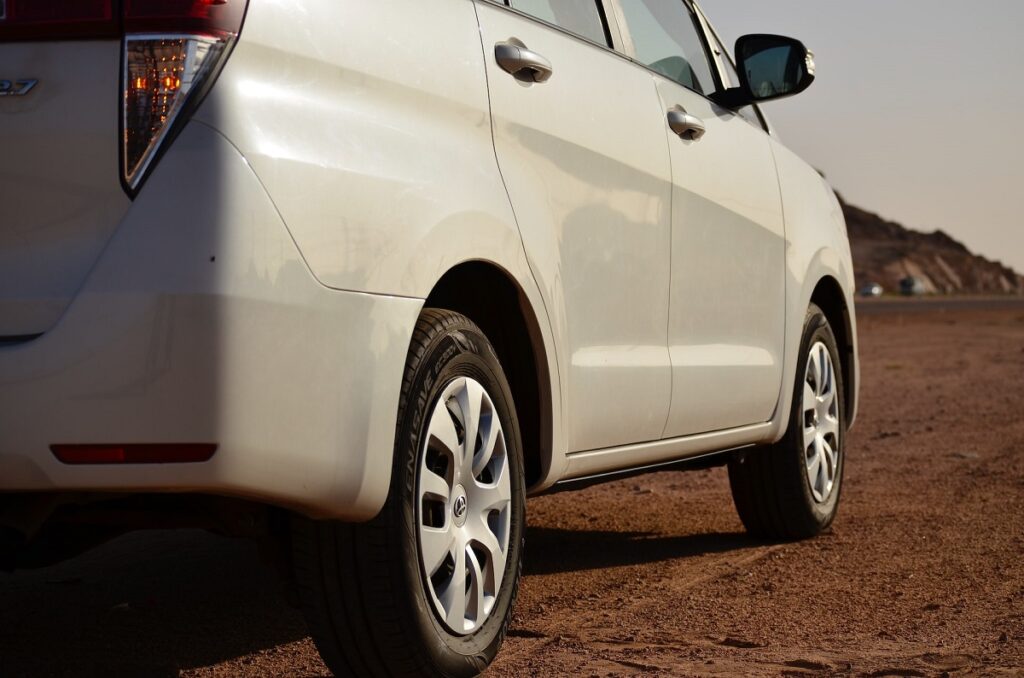 Ban Mobil Ring 14 Memiliki Kelebihan dan Kekurangan Masing-masing