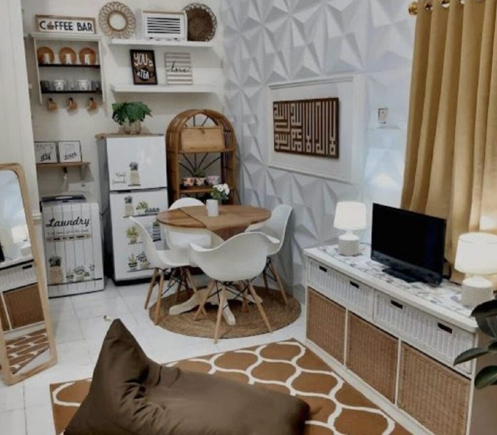 Ruang Tamu Lesehan Fungsional 