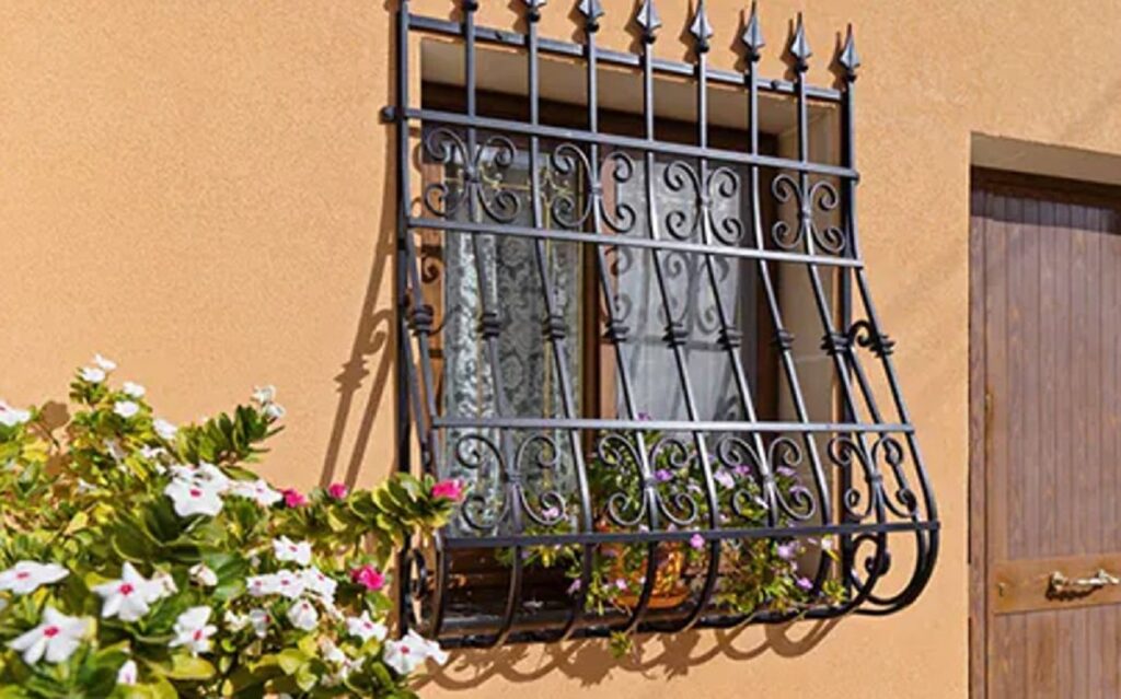 Teralis Jendela Klasik ala Eropa 