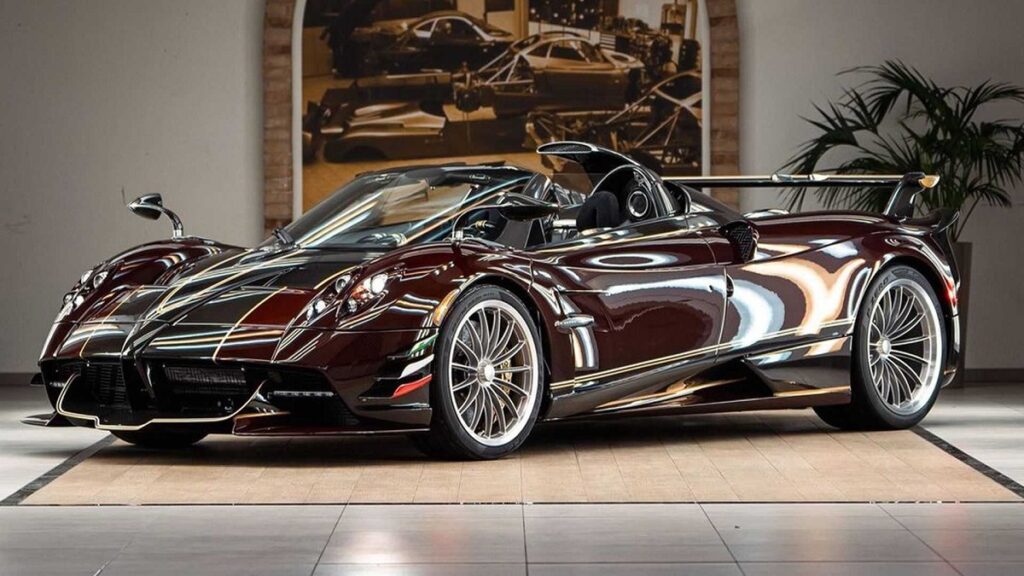 
Pagani Huayra 