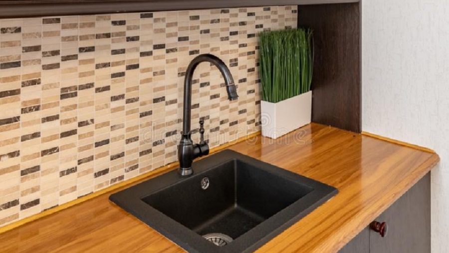 Desain Tempat Cuci Piring Meja Kayu 