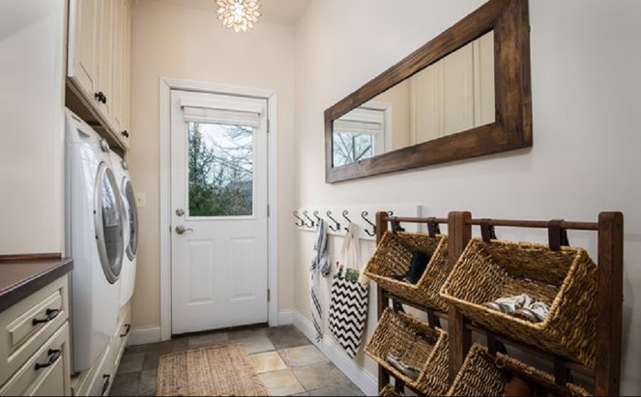 Manfaatkan Ruang Kosong Sebagai Tempat Loundry