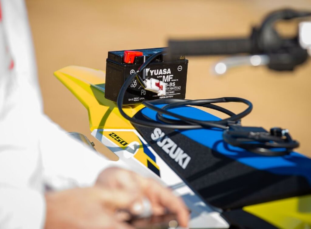 Spesifikasi Lengkap RM-Z250 