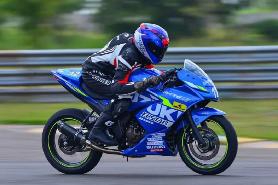 Suzuki GSX 250 SF 