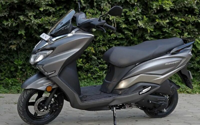 Review Suzuki Burgman Street 125: Performa dan Desain Motor Yang Elegan